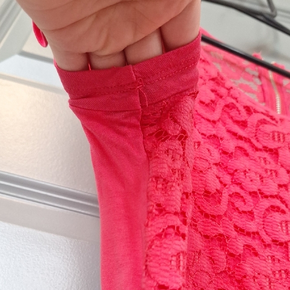 New York & Company Coral Lace Short Sleeve Blouse - Picture 3 of 10